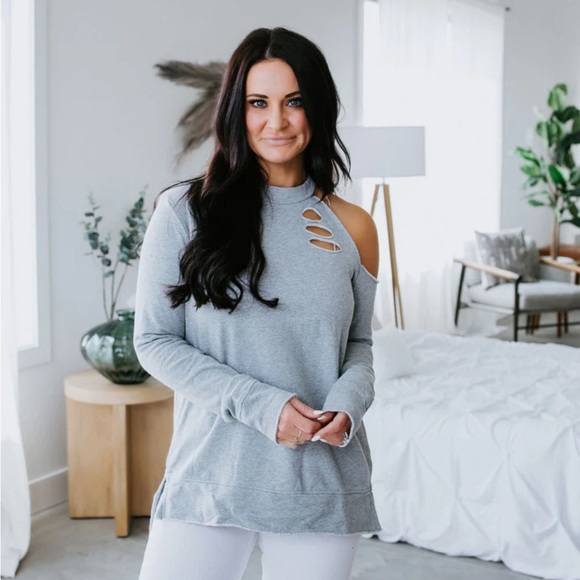 Lily & Lottie by Chelsea DeBoer Tops - Lily & Lottie Chelsea Deboer Monroe Cold Shoulder Sweatshirt
